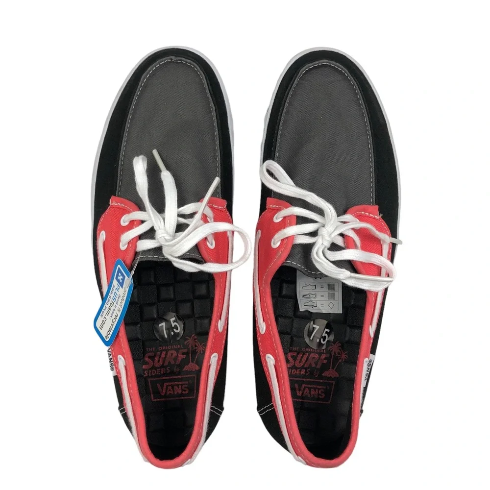 NWOB VANS Chauffeur Men’s Lace Up Canvas Black/Grey/Red Boat Shoes 7.5